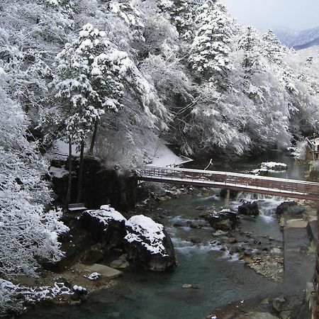 Shima-Onsen Toshimaya Nakanojo Exterior foto